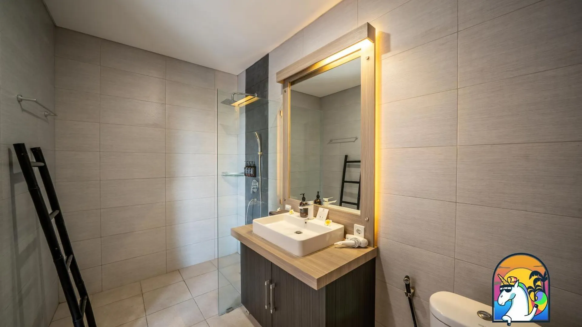 Rumah Senang - By Unicorn Villas Bali Seminyak