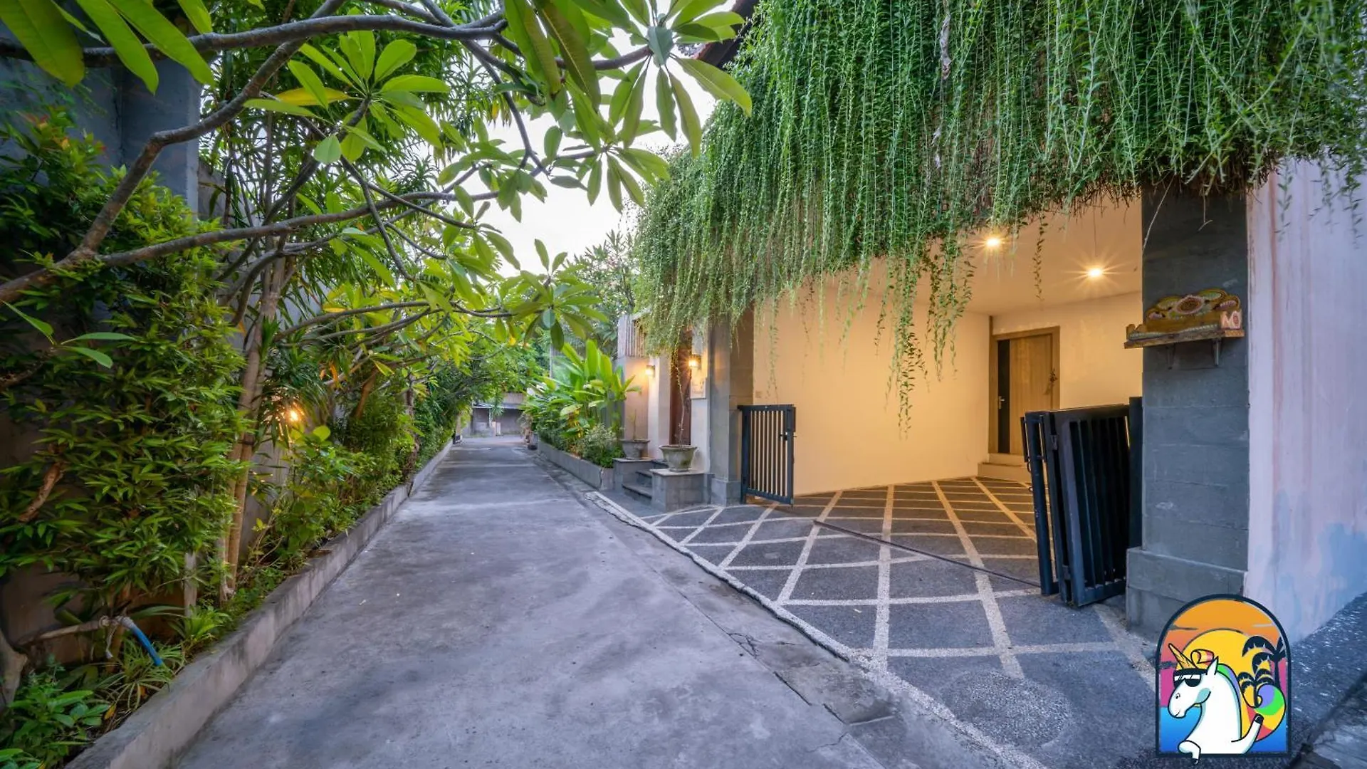 Rumah Senang - By Unicorn Villas Bali Seminyak