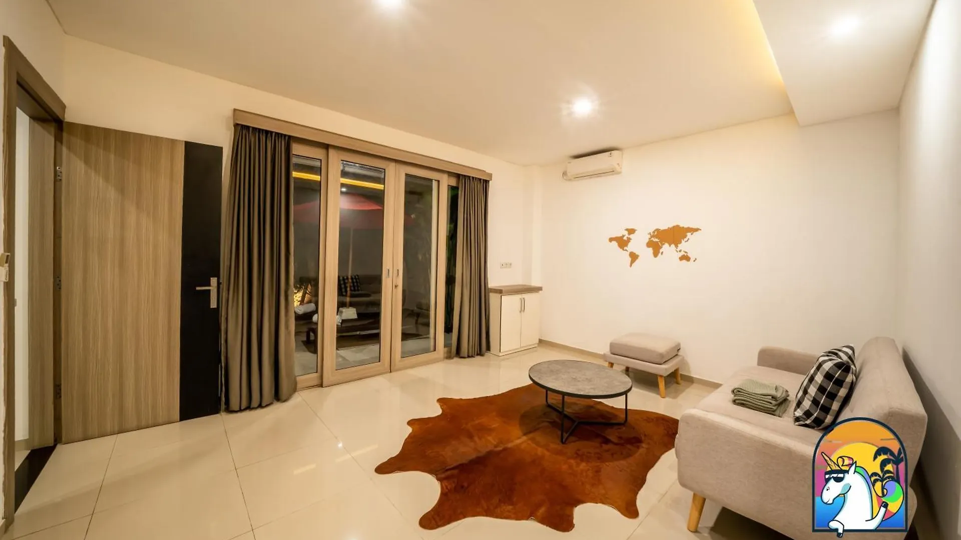 Rumah Senang - By Unicorn Villas Bali Seminyak   Seminyak (Bali)